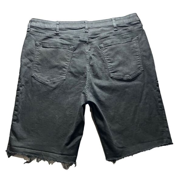 Express slim denim jean shorts cut off style black size 38 - Picture 2 of 13
